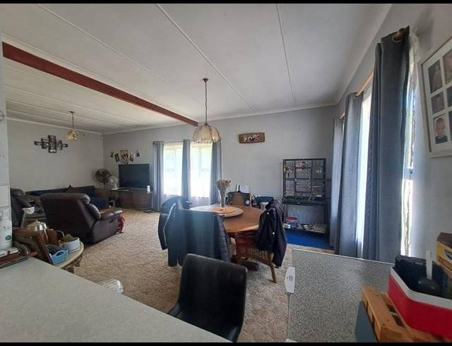 3 BEDROOM HOUSE FOR SALE IN SANDBAAI